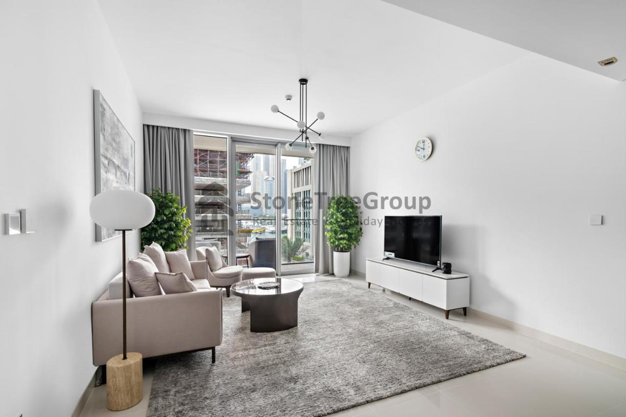 Stonetree - Private With High Class Building Facilities * Dubai