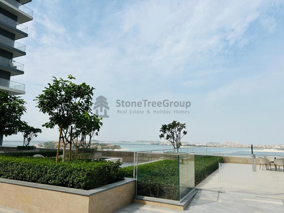 Stonetree - Private With High Class Building Facilities Dubai