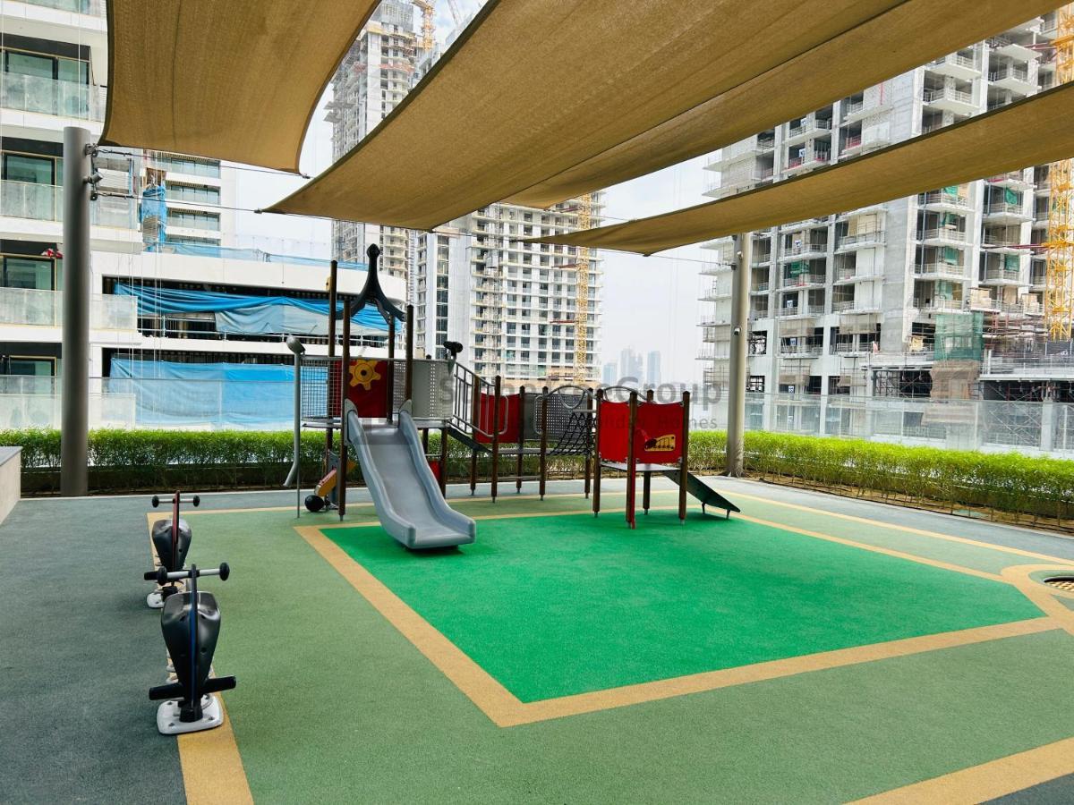Apartment Stonetree - Private With High Class Building Facilities *