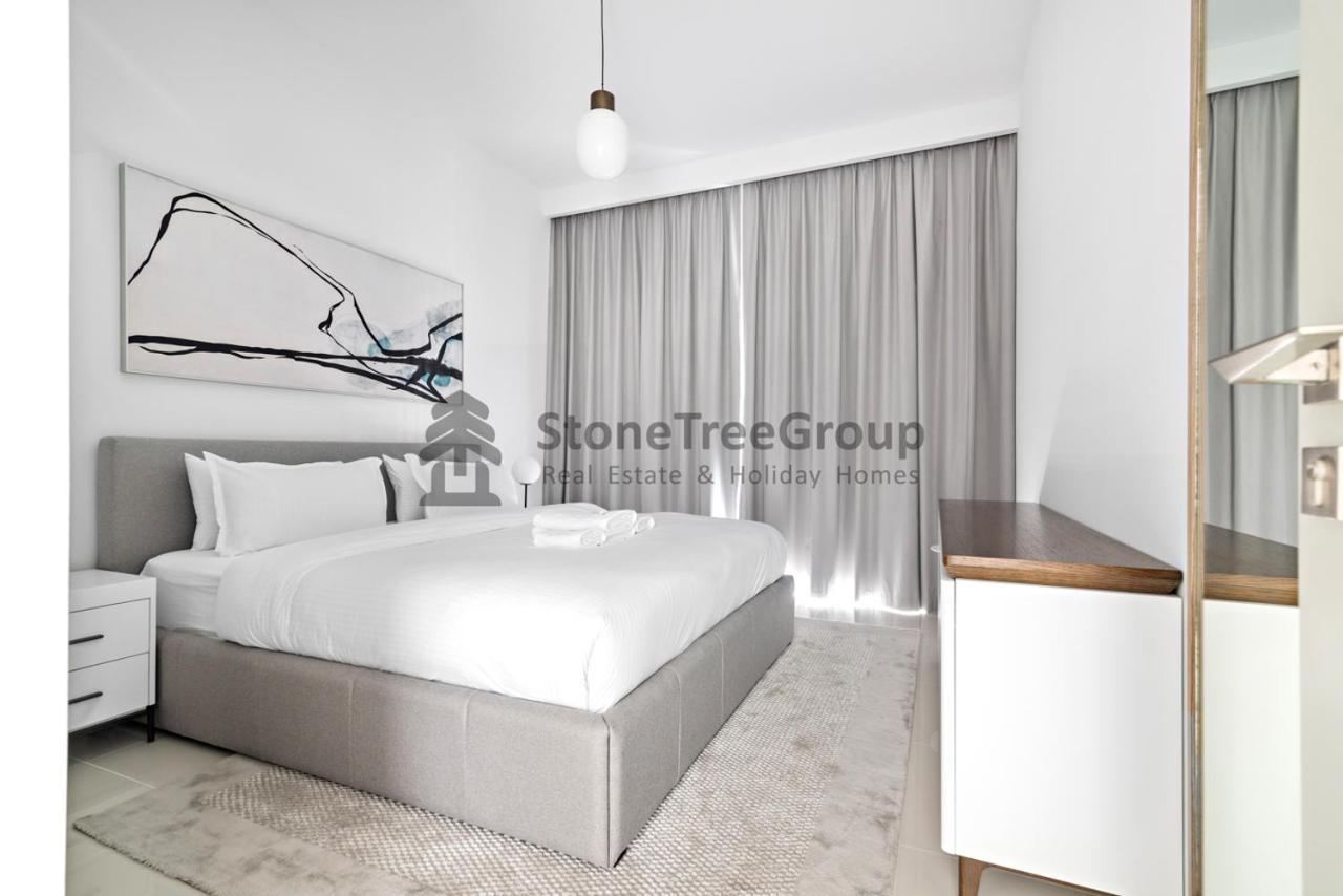 Stonetree - Private With High Class Building Facilities