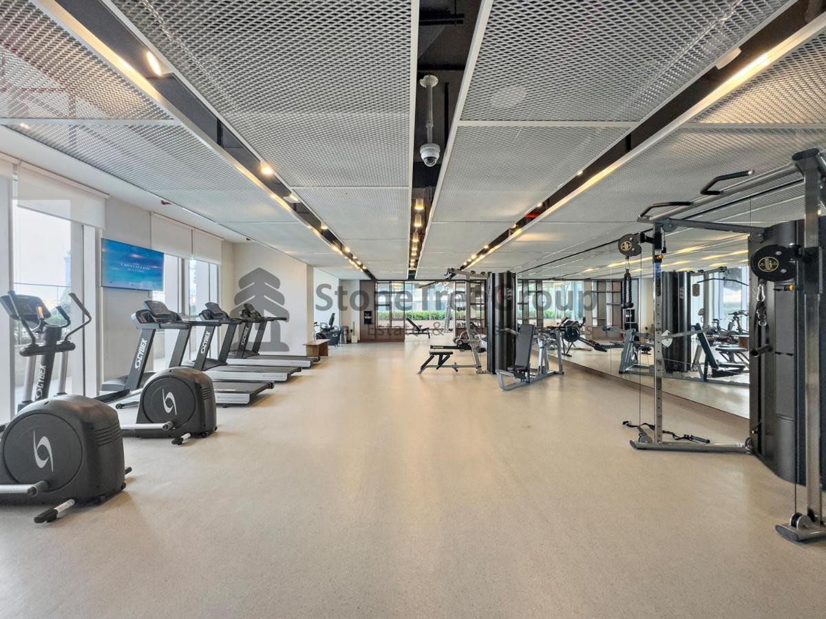 Apartment Stonetree - Private With High Class Building Facilities