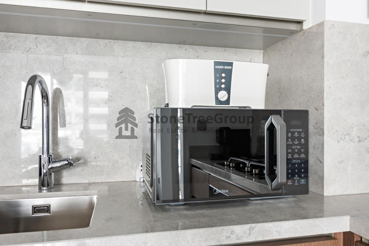 Stonetree - Private With High Class Building Facilities