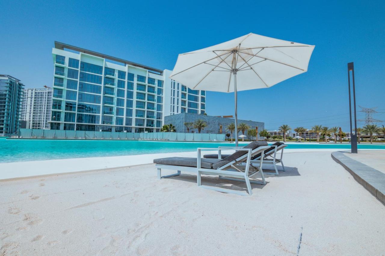 Higuests - Step Into Heaven In Lakeside Apartamento Dubai