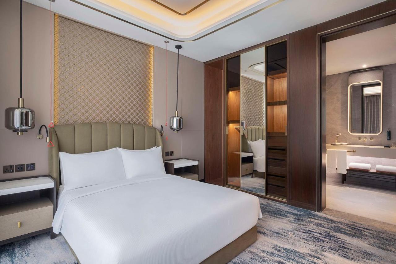 Embassy By Hilton Business Bay Hotel 5*