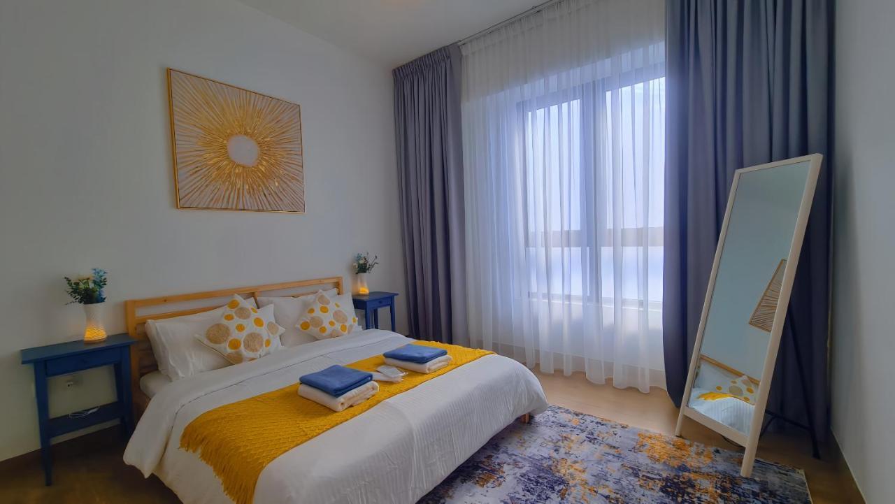Apartment Vievv Property *