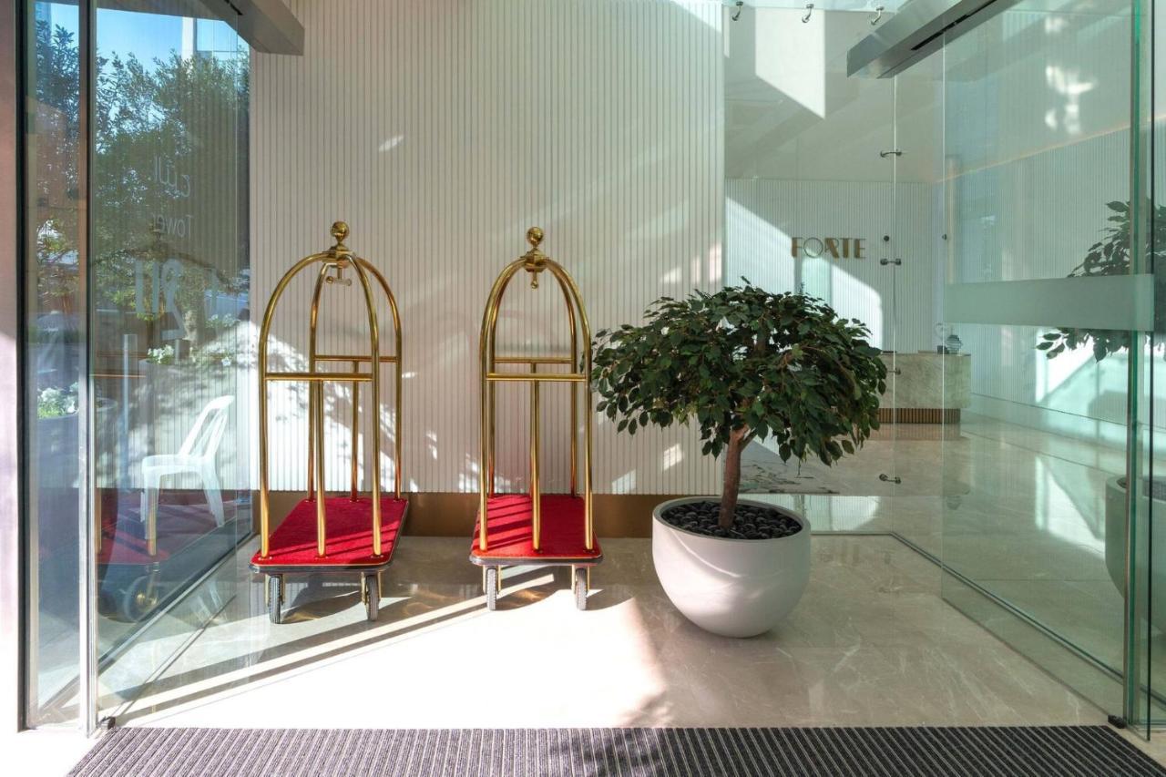 Chic 2-bedroom Downtown Gem Apartment *