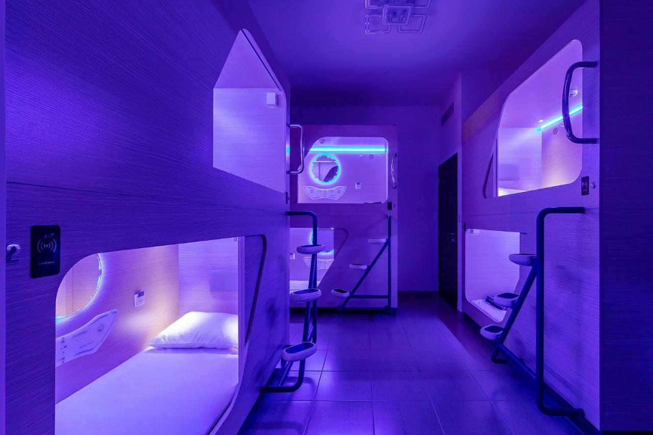 Hostel Berloga Capsule Jbr Dubai