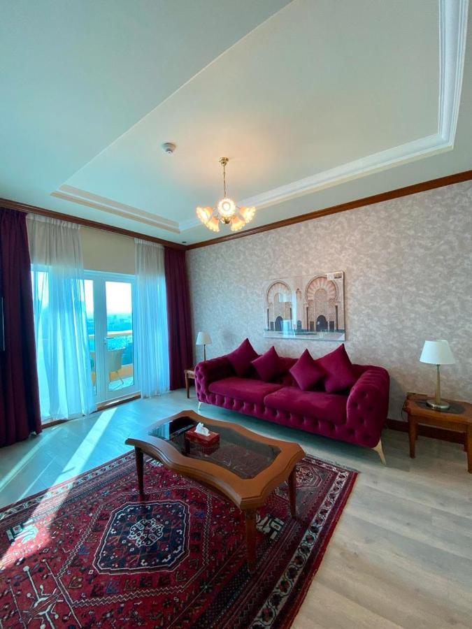 Riviera Hotel 4*