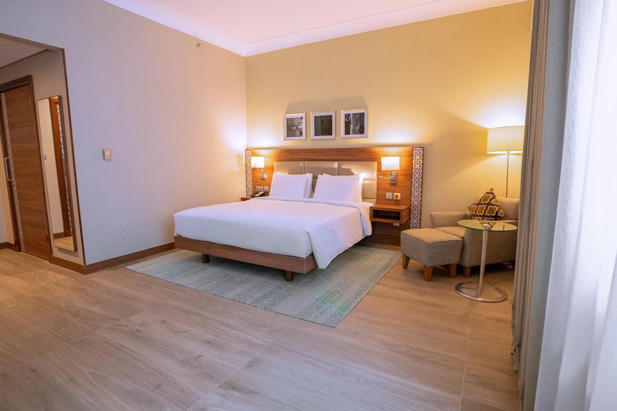 Hilton Garden Deira 4* Dubai