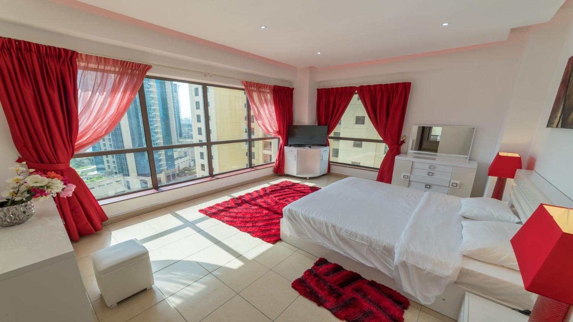 Jbr Walk 2 Bedrooms Front Sea * Dubai