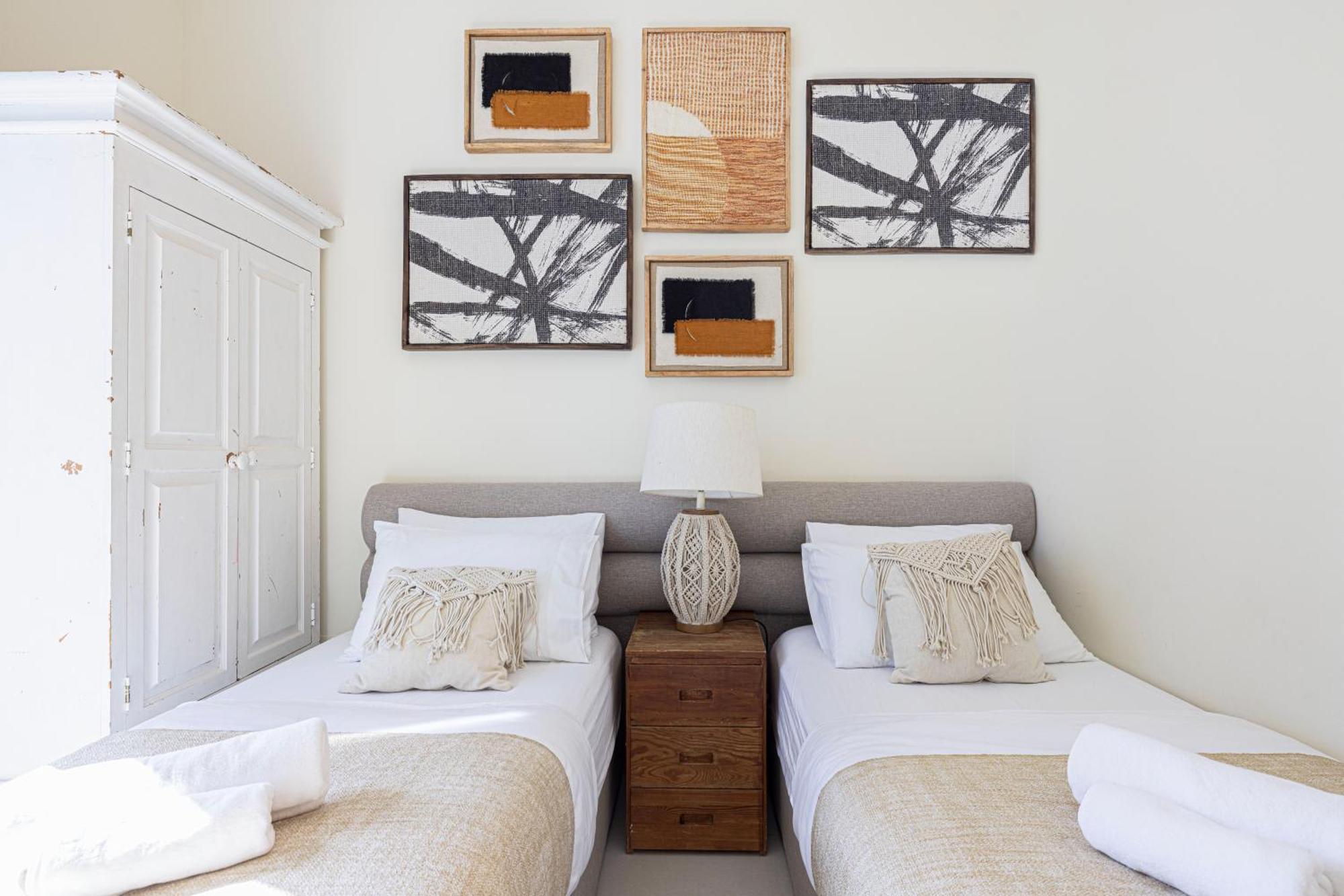 Stylish 3 Bedrooms Boho-style Dubai