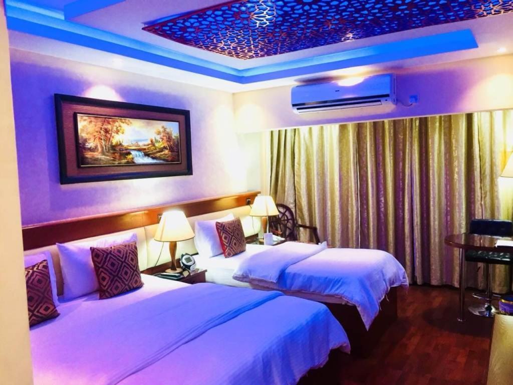 Hotel Trans World Dubai