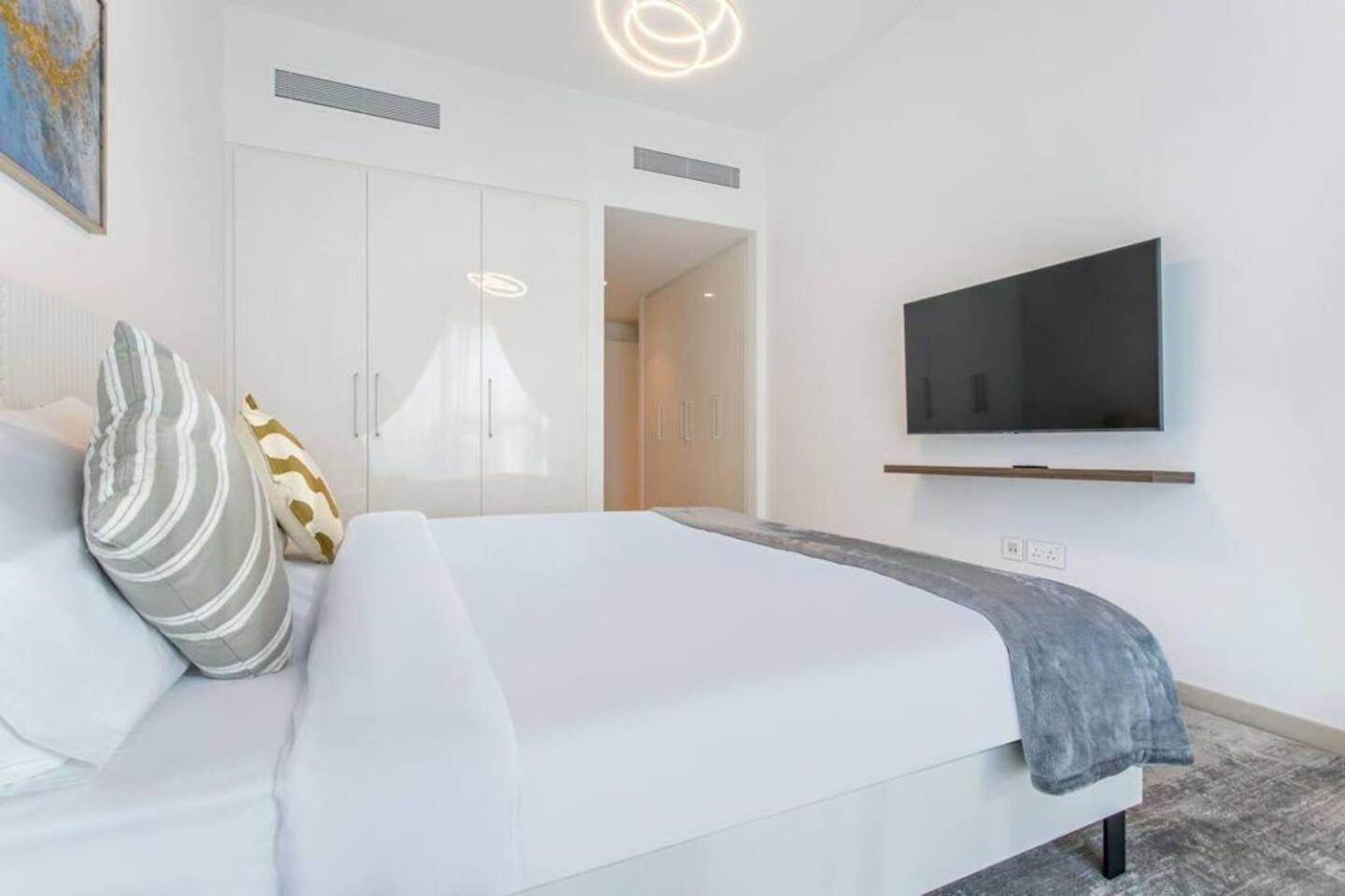 Apartamento 3br Facing Mall 5 Min Walk To Burj Khalifa *