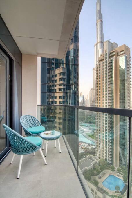 First Class 2br In The Heart Of Downtown *