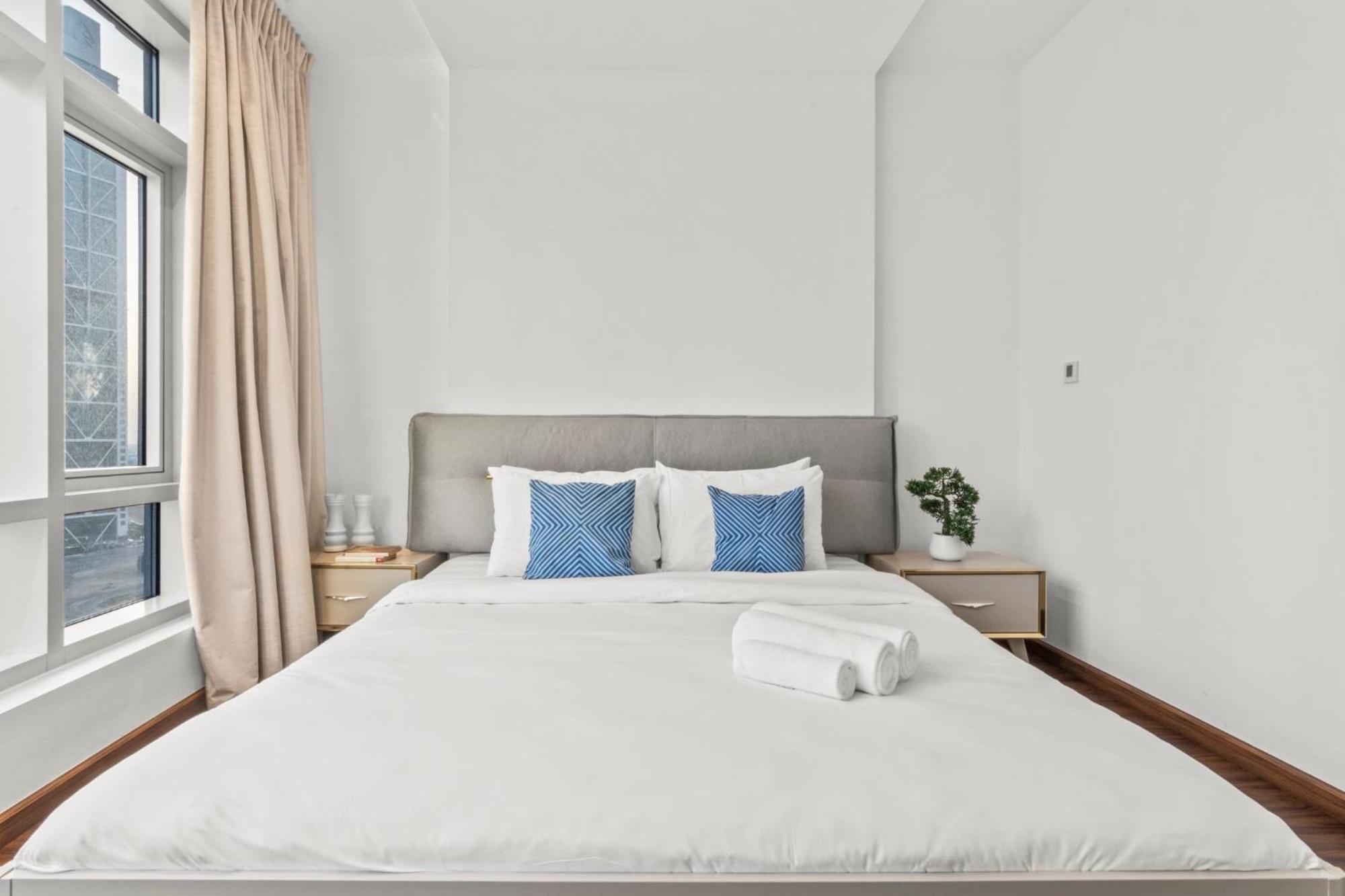 The Lofts - Luxurious Space With Burj Khalifa View Dubai