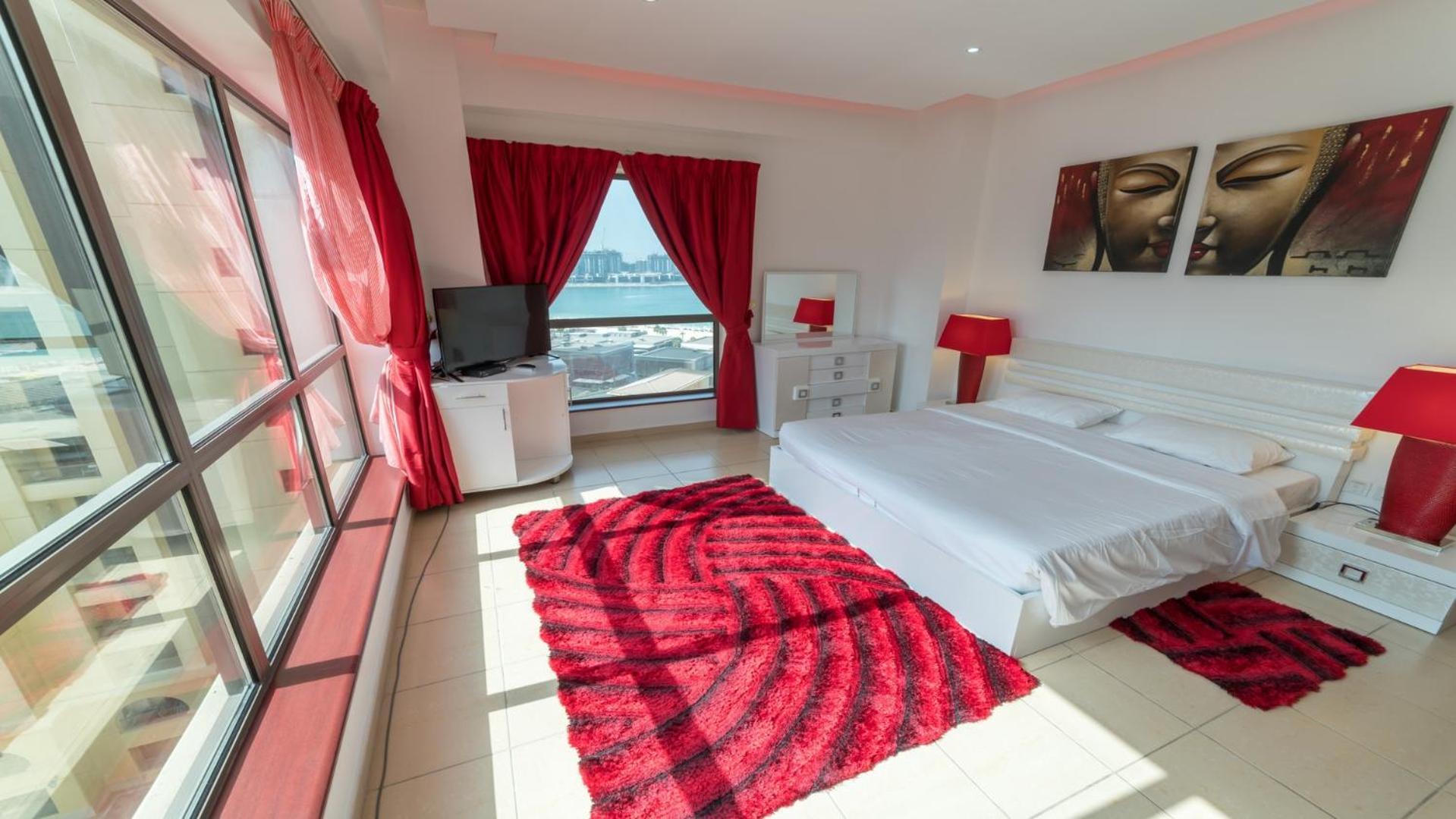 Apartment Jbr Walk 2 Bedrooms Front Sea Dubai