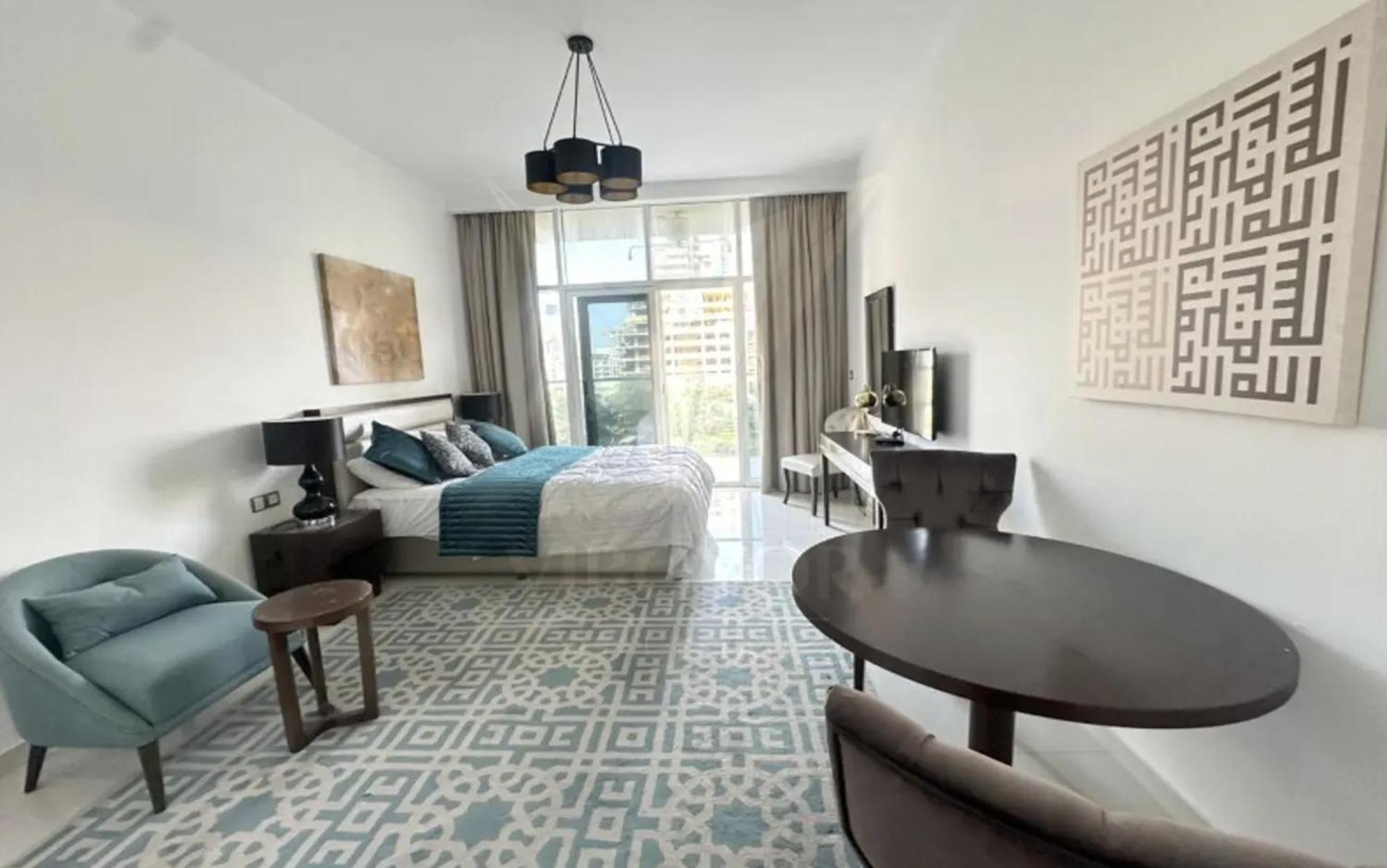 38th Floor Luxe Studio In Jvc, Centrally Located, Swimming Pool & Gym, Must View * Dubai