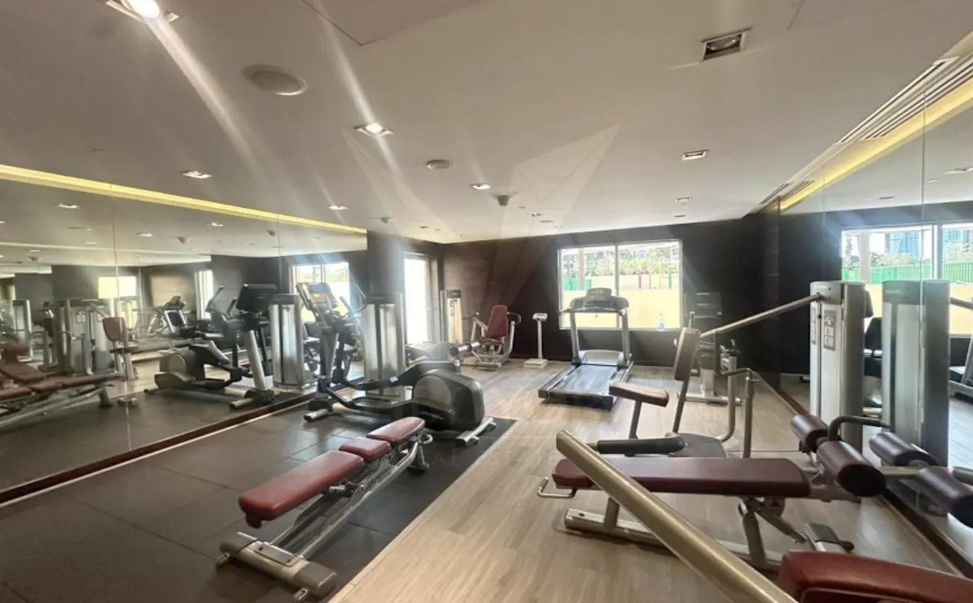 Apartment 38th Floor Luxe Studio In Jvc, Centrally Located, Swimming Pool & Gym, Must View