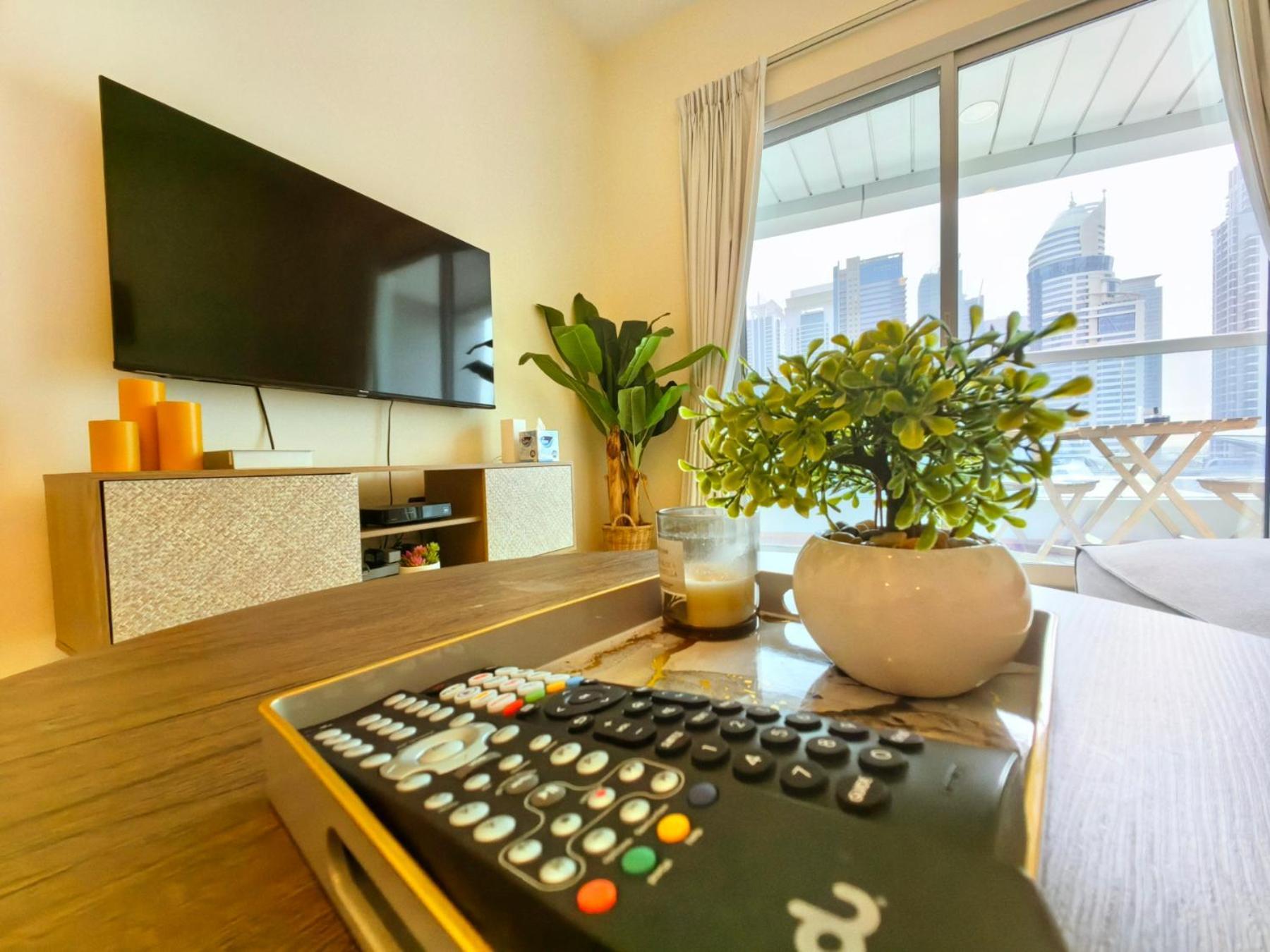 Apartment 1 Bedroom Renovated In Marina Diamond 3 Close To Tram And Metro *