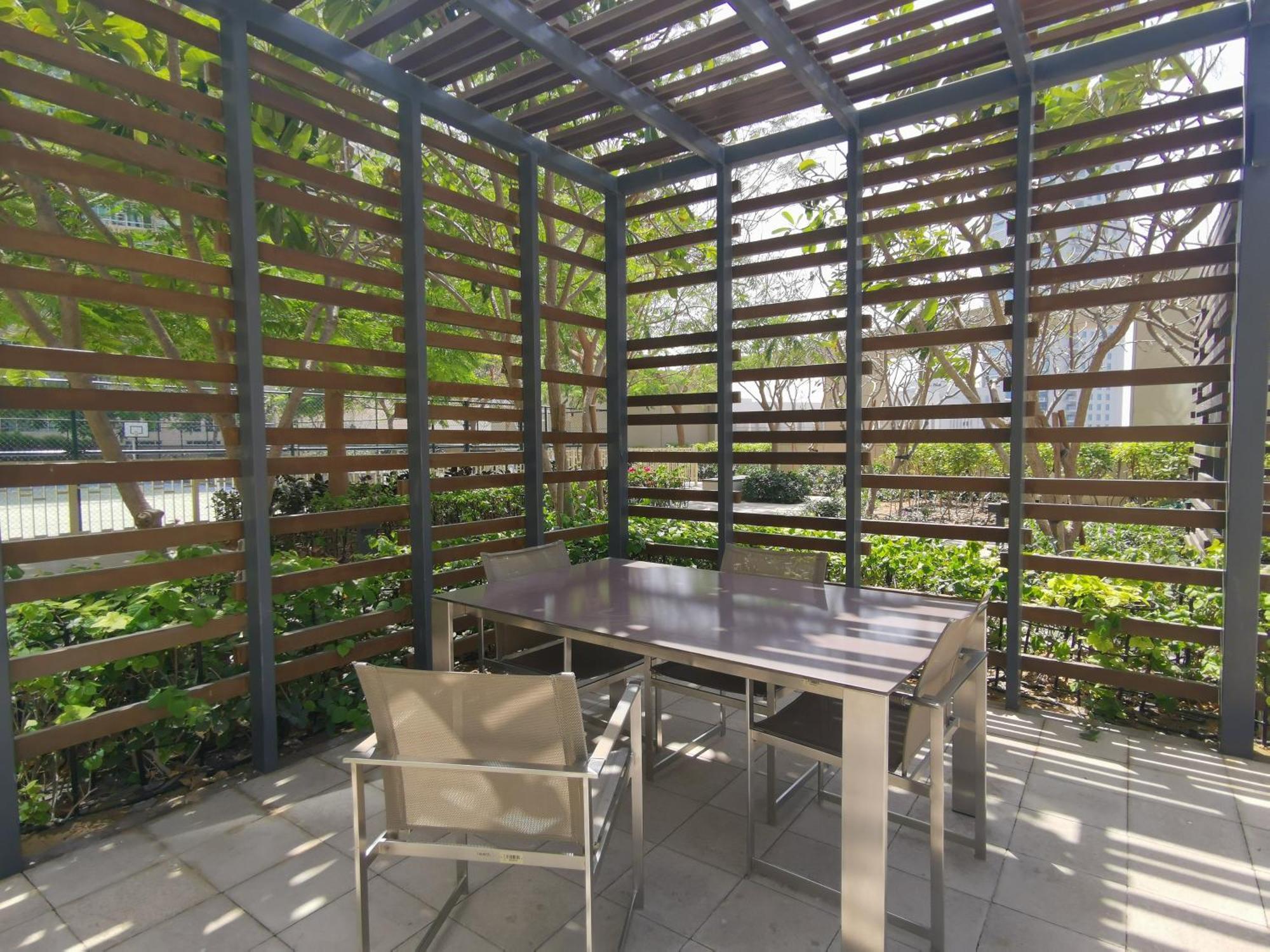Vacay Lettings - Burj Vista Tower 1- Direct Mall Access