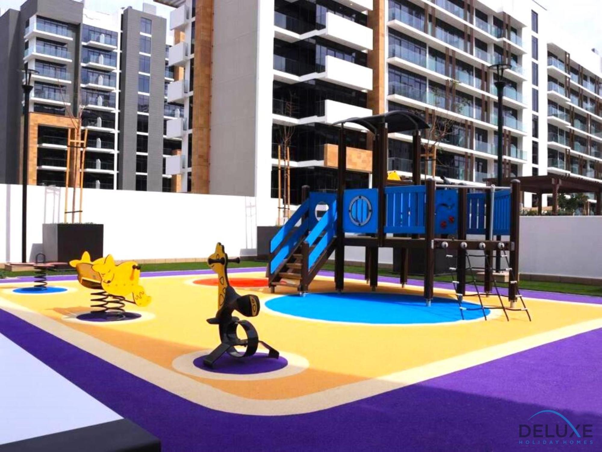 Serene 1br In Azizi Riviera 27, Al Merkadh By Deluxe Homes Dubai