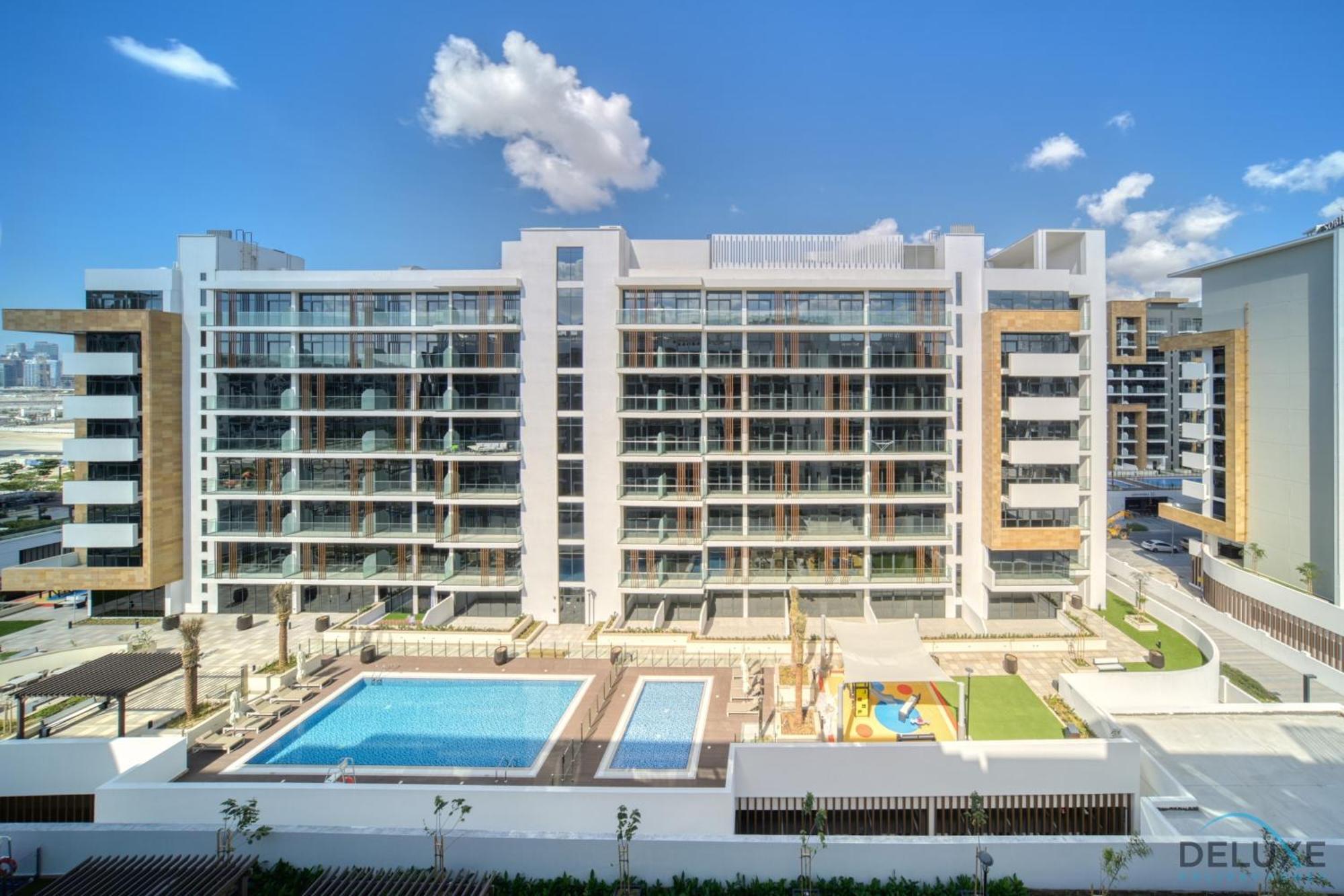 Serene 1br In Azizi Riviera 27, Al Merkadh By Deluxe Homes Apartment