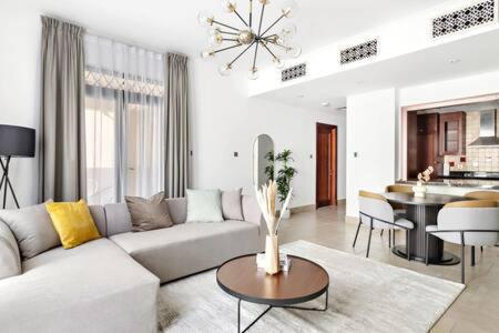 Silkhaus Heart Of Downtown 1 Bdr | Unique Design Dubai
