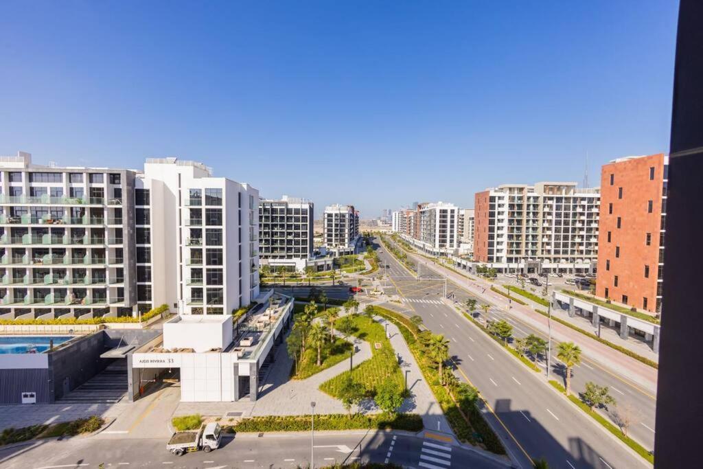 Urban Charm: Luxe 1br Haven Near Downtown * Dubai