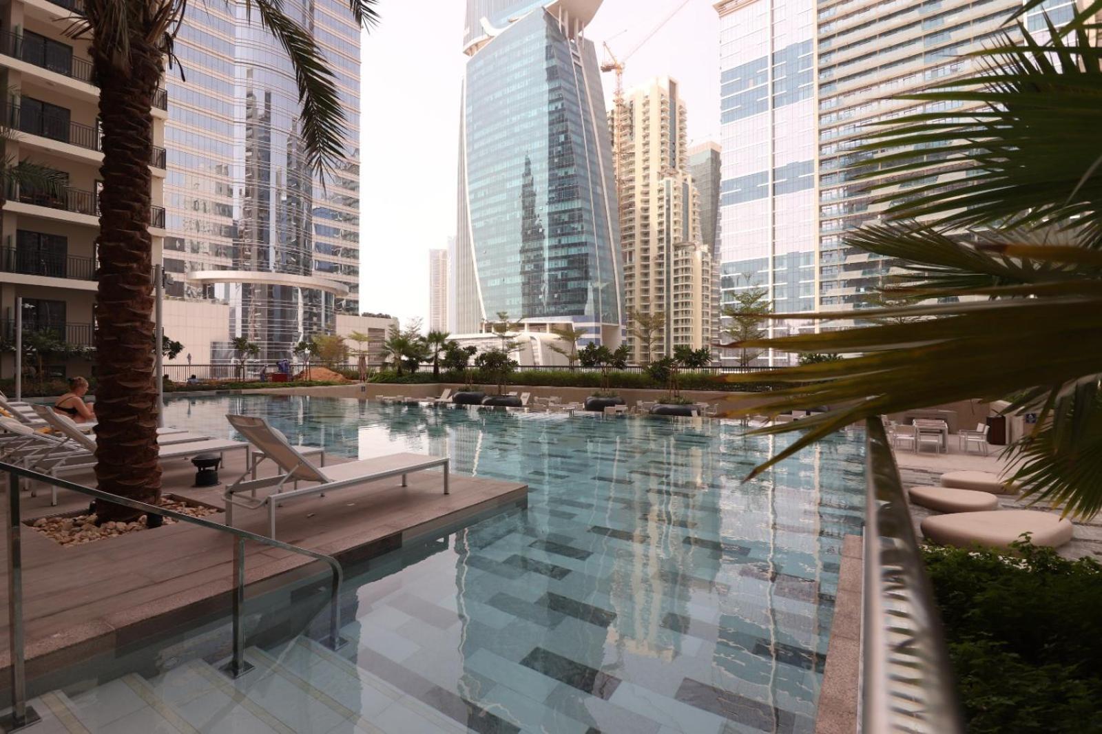 Pool View One Bed Business Bay