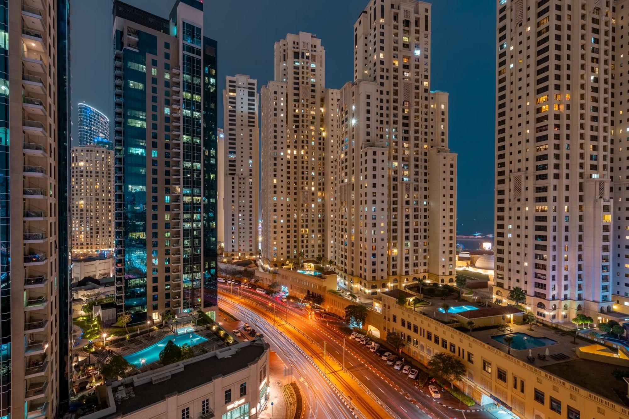 Spacious & Luxurious 1Br Apartment - Best Marina Views - 3Mn Walk To Tram, Jbr & Beach (Adults Only) Apartamento