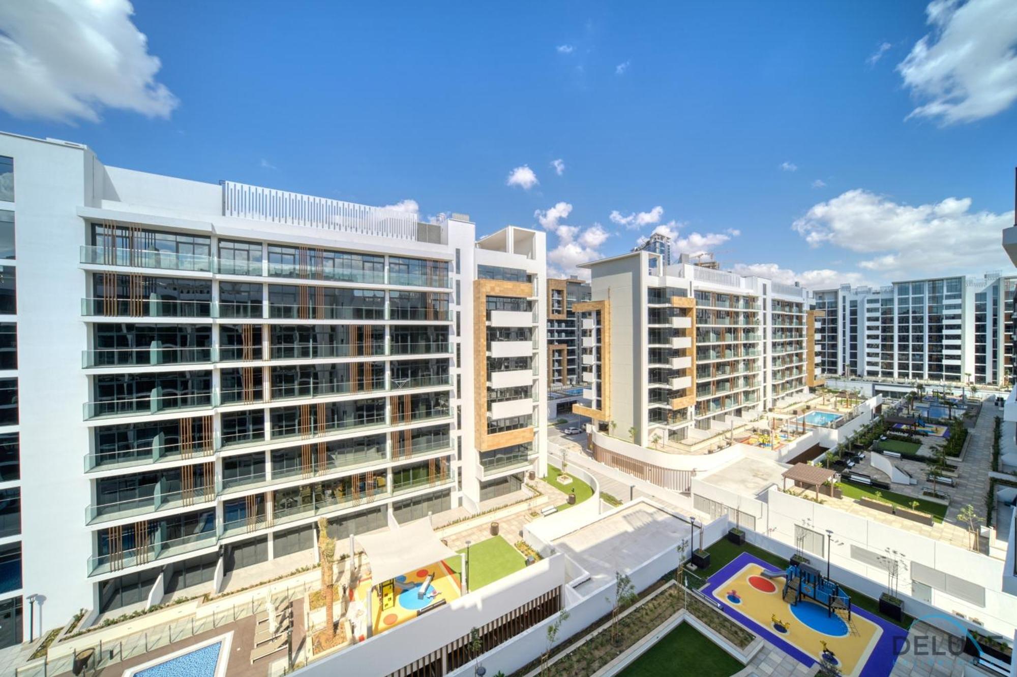 Serene 1br In Azizi Riviera 27, Al Merkadh By Deluxe Homes Dubai