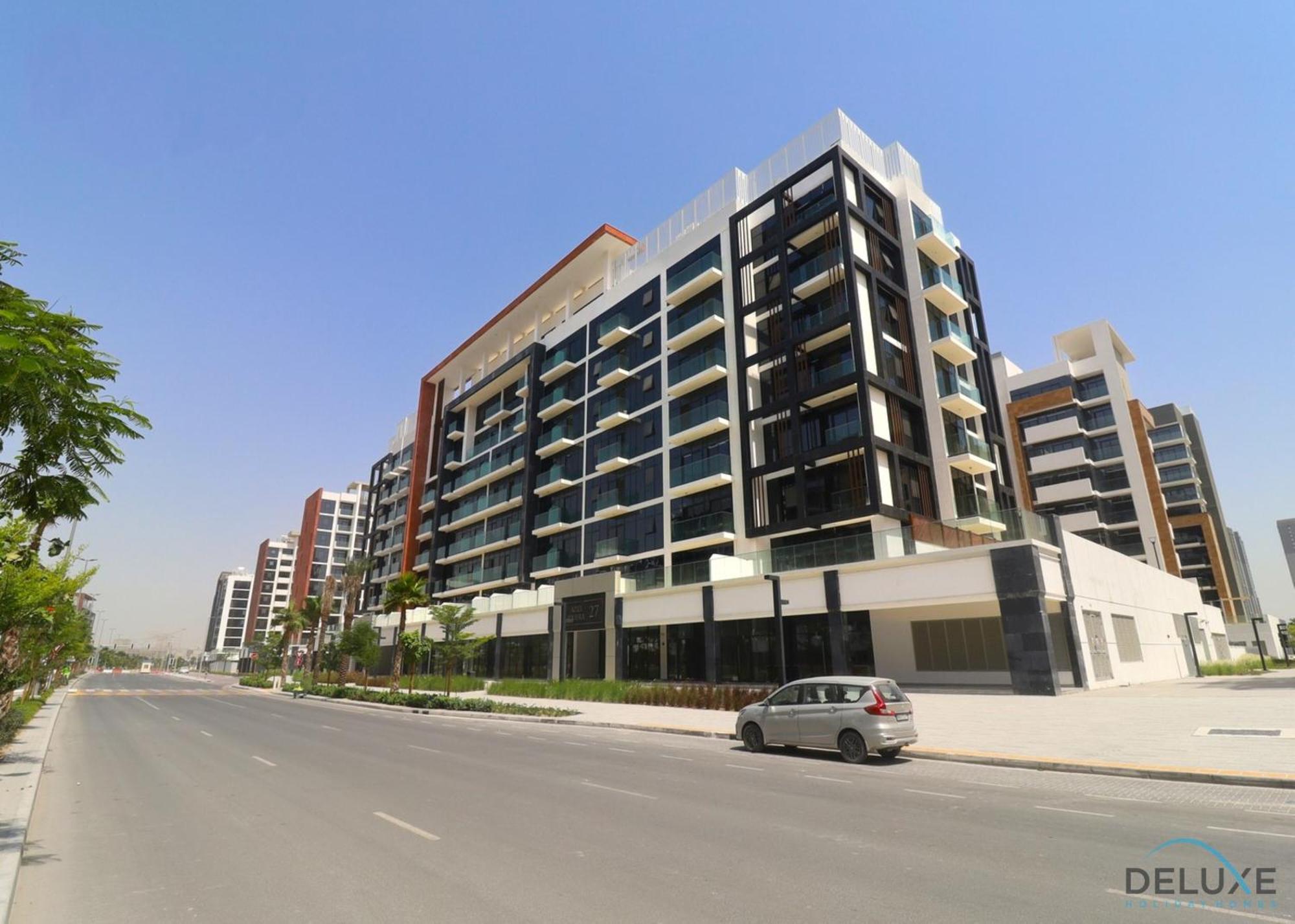 Serene 1br In Azizi Riviera 27, Al Merkadh By Deluxe Homes