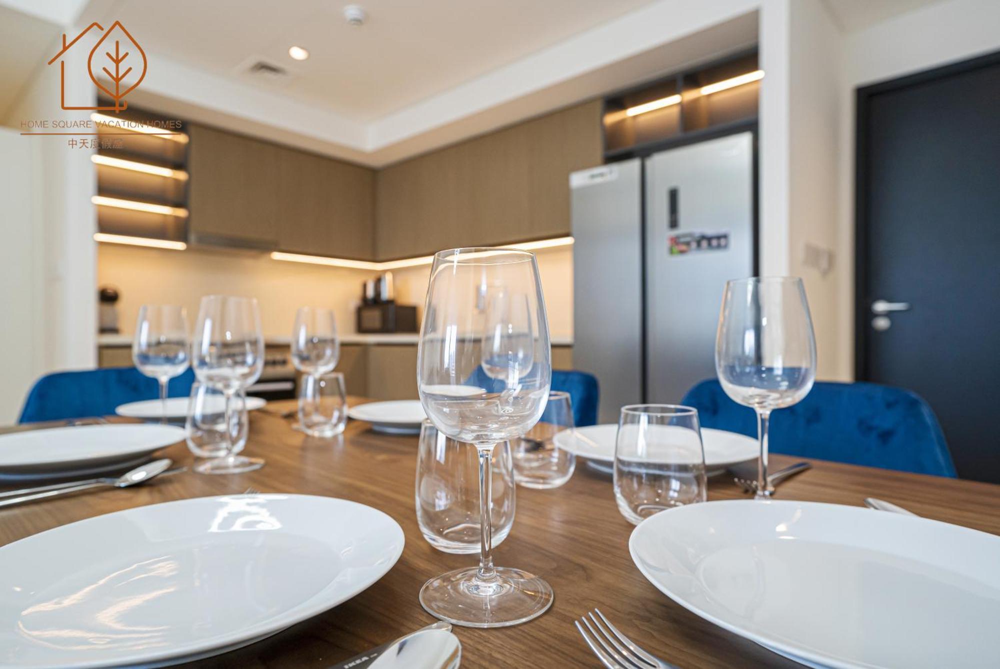 Family With Burj Views From Floor 172bc-3 Apartment *