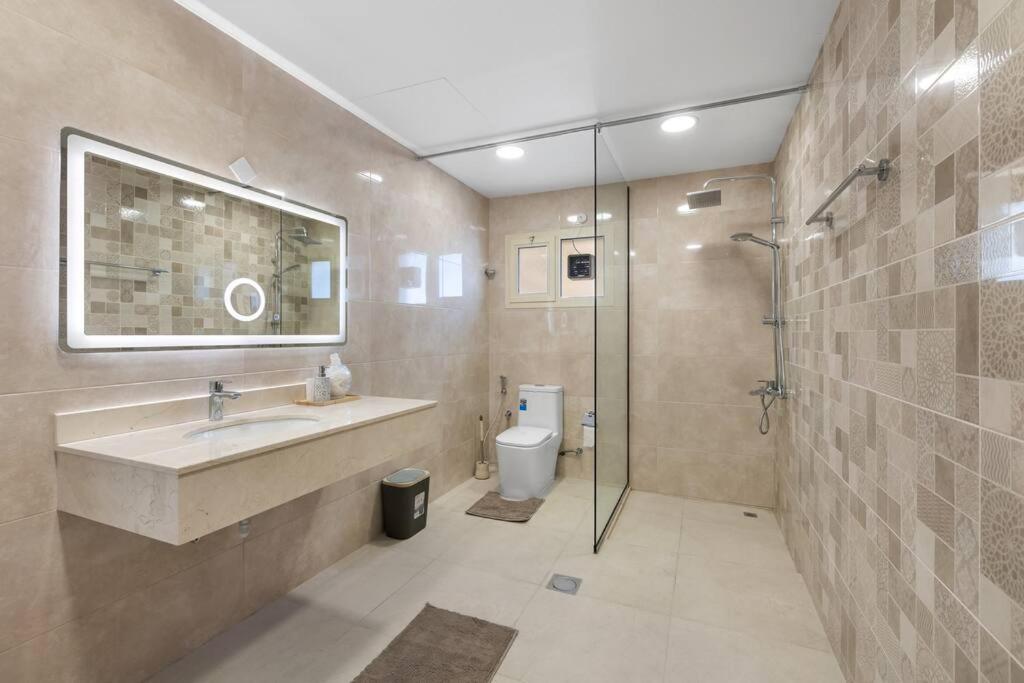 Villa Luxury Emirates Private In Jumeirah