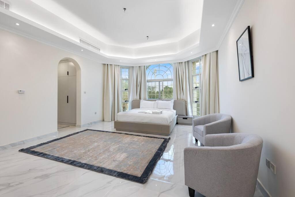 Luxury Emirates Private In Jumeirah Dubai