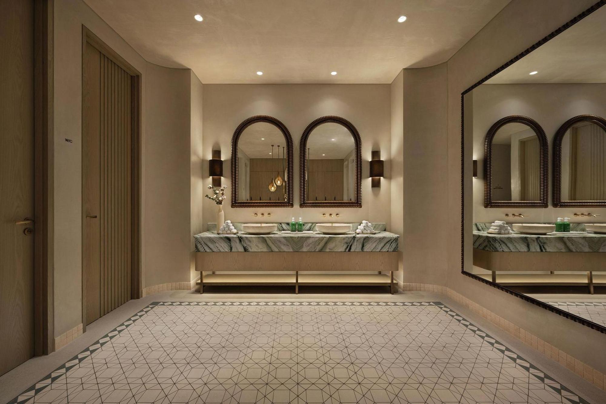 Bab Al Shams, A Rare Finds Desert Resort, 5*