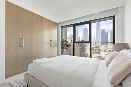 Silkhaus Burj Khalifa View In New Tower Downtown Apartment