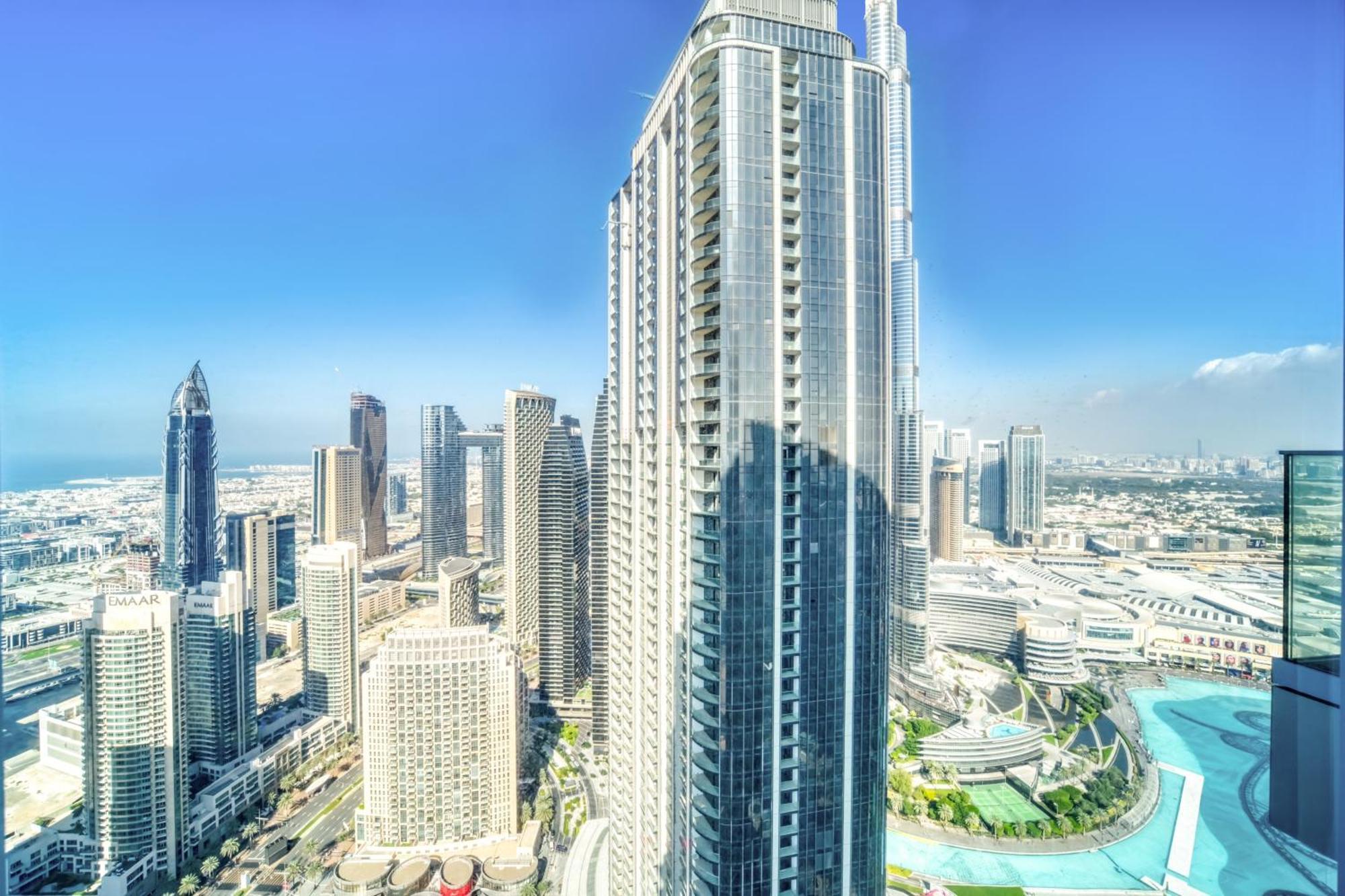 Downtown Luxury - Stunning Burj Khalifa & Sea View - 5 Minutes Walk To Mall Daire *