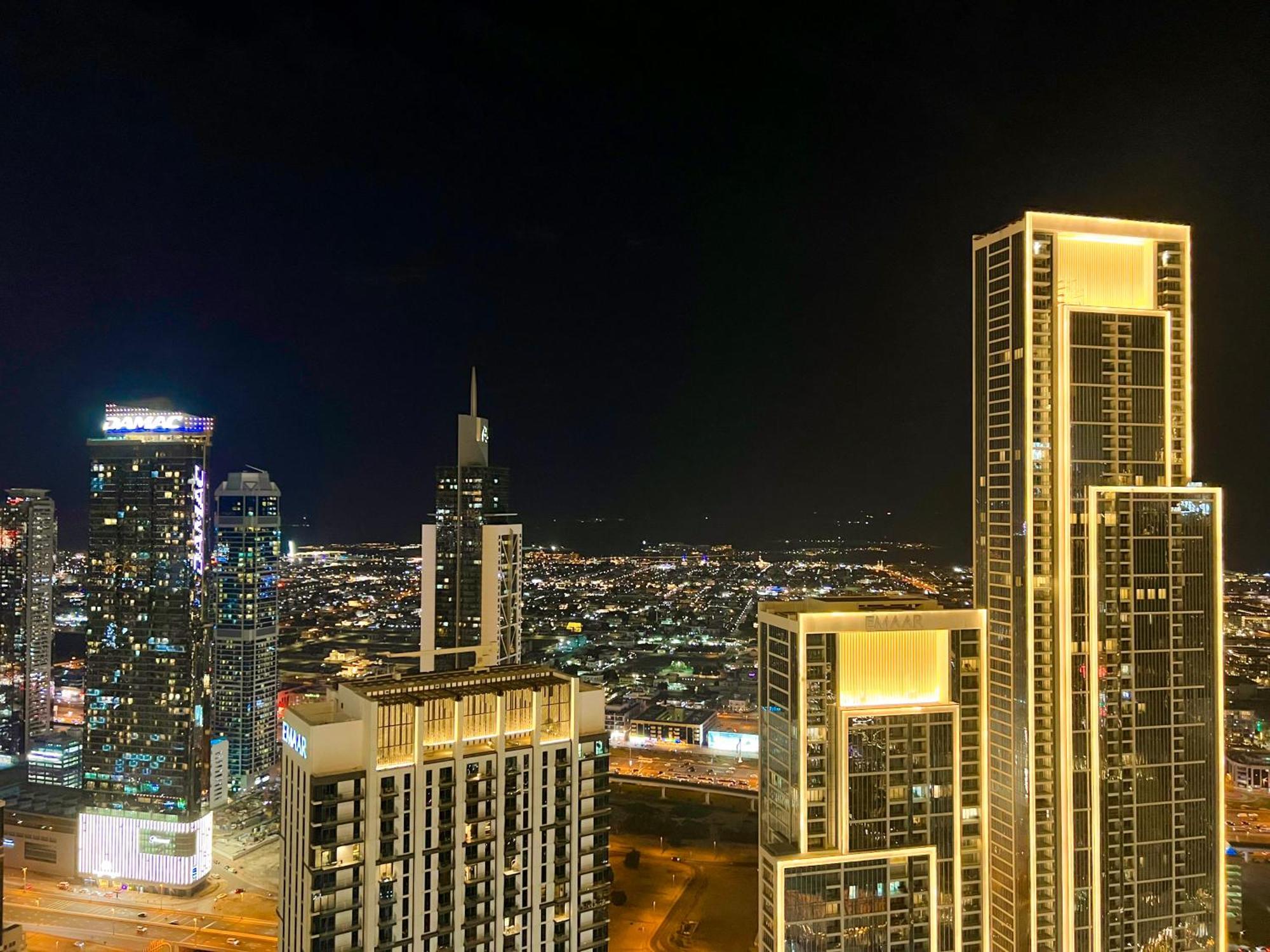 Daire Downtown Luxury - Stunning Burj Khalifa & Sea View - 5 Minutes Walk To Mall