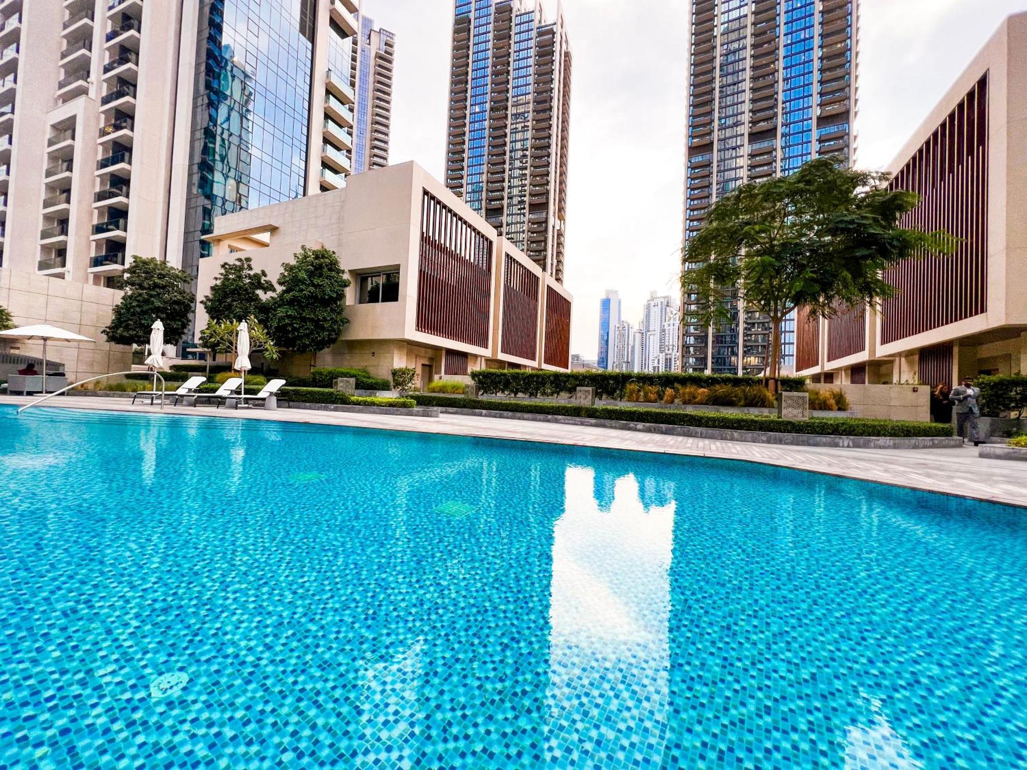 Downtown Luxury - Stunning Burj Khalifa & Sea View - 5 Minutes Walk To Mall Daire *