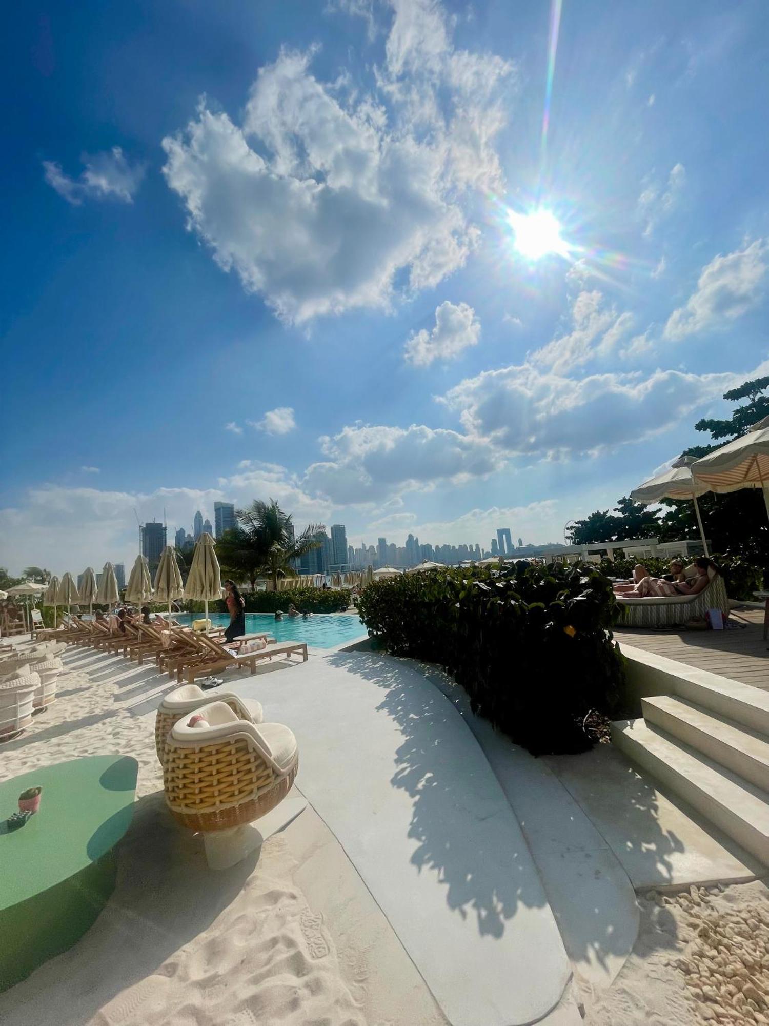 Beachfront Haven * Dubai