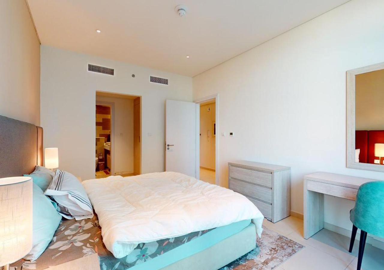 Apartment Beachfront Haven *