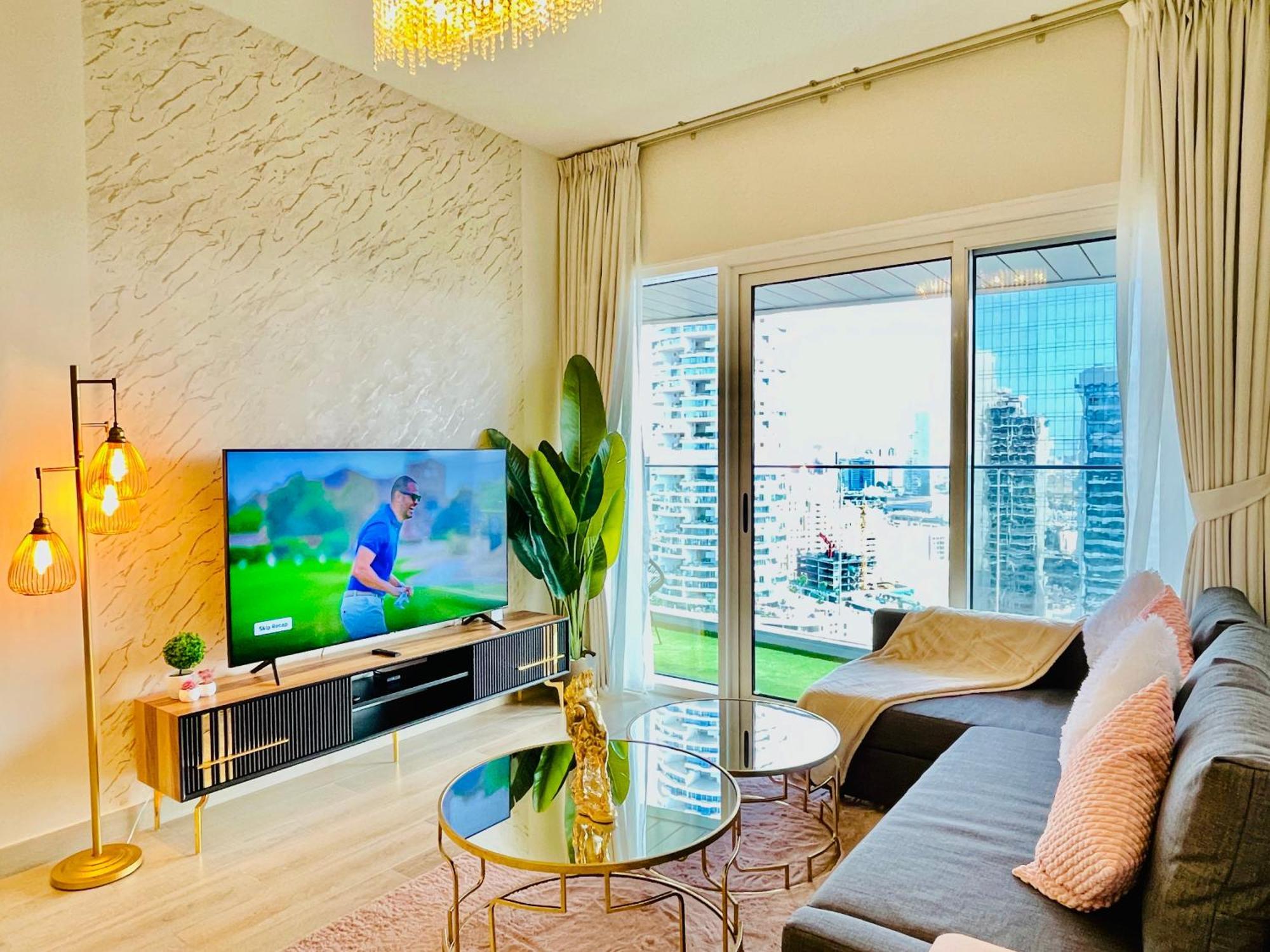 Habibi Land Apartment