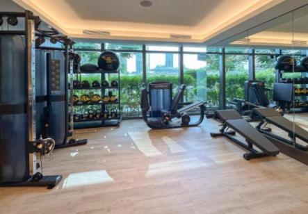 #25 High End 2br In The Address Opera Apartment