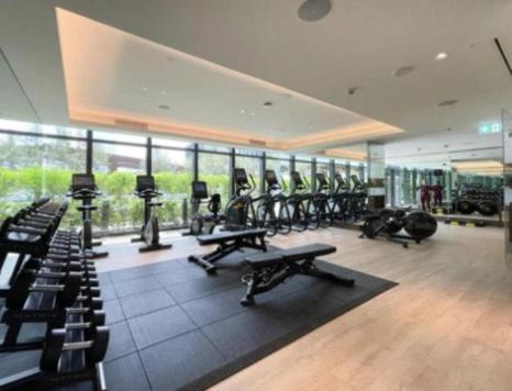 #25 High End 2br In The Address Opera Apartment *