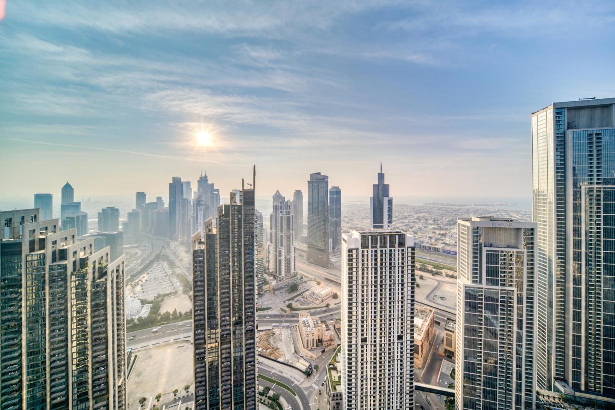 Daire Downtown Luxury - Stunning Burj Khalifa & Sea View - 5 Minutes Walk To Mall