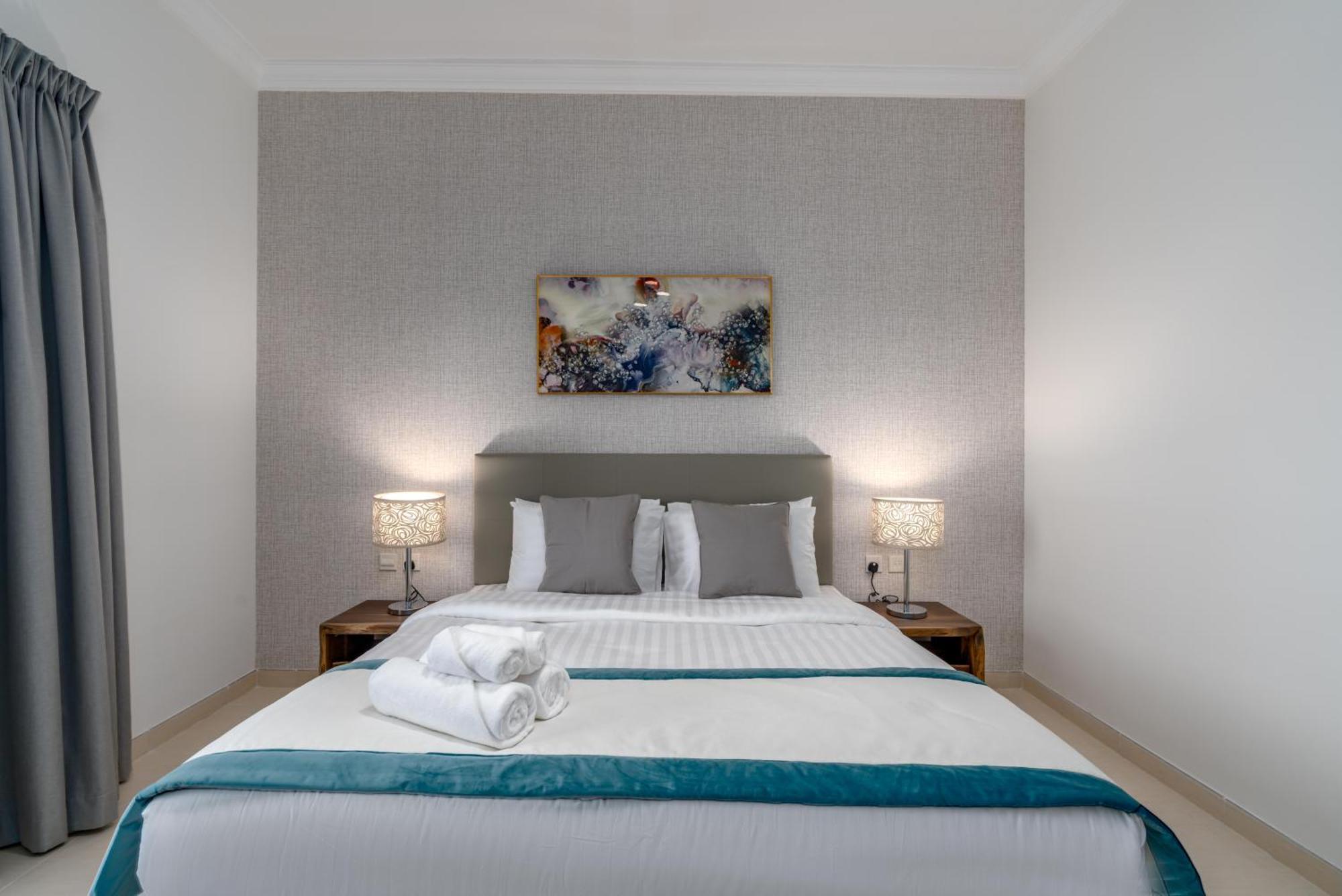 Apartment Simply Comfort In Sarai Palm Jumeirah Dubai