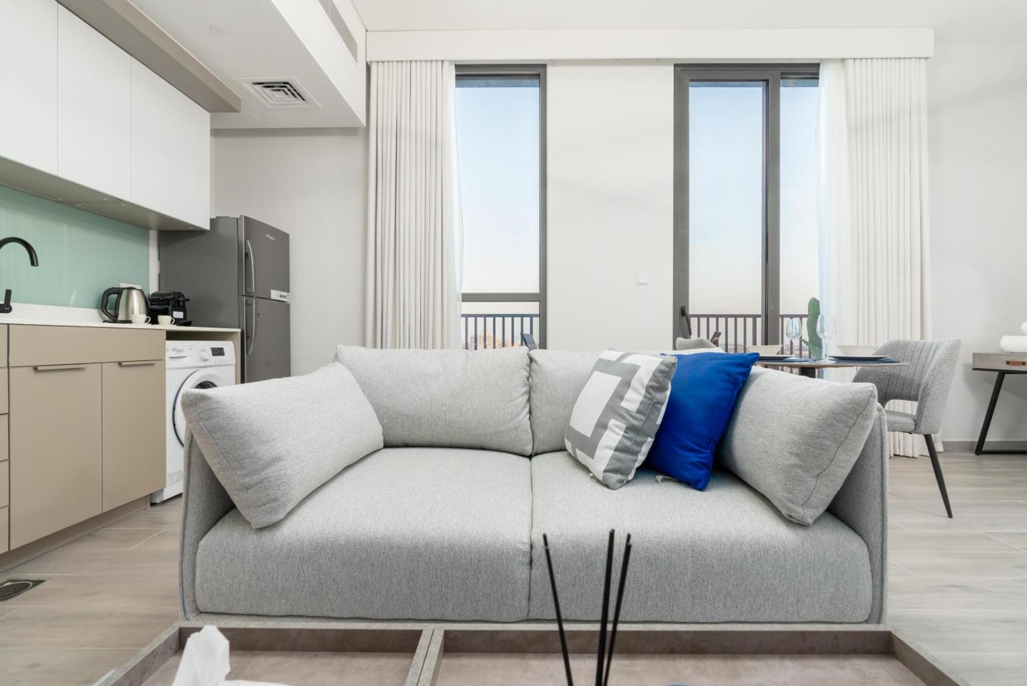 Tamm - Mesk 1 Tower Apartment Dubai