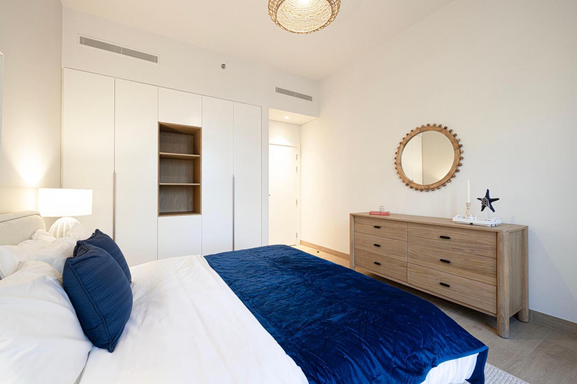 Beautiful Sea View 1 Bed At La Mer, Apartment