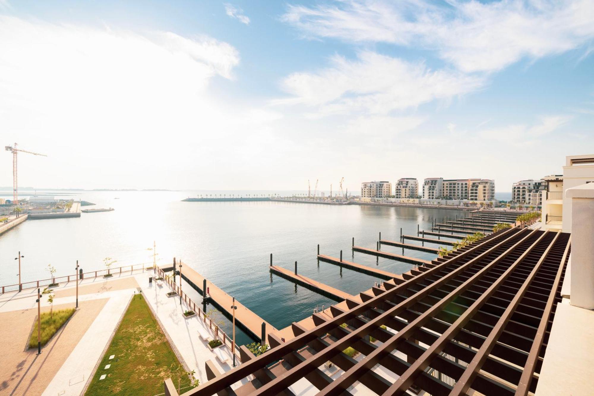 Apartment Beautiful Sea View 1 Bed At La Mer,